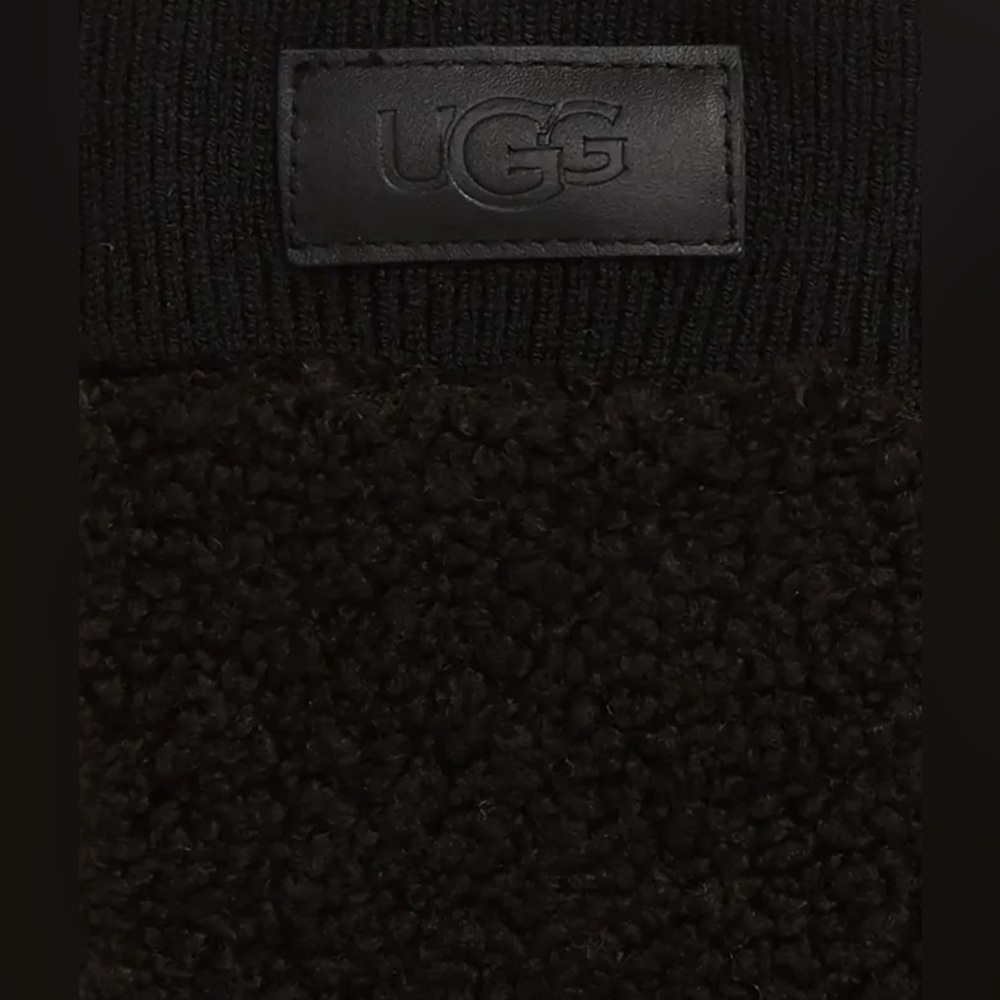Ugg Touch Screen Compatible Gloves In Black Size S - image 4